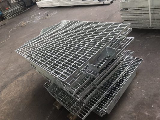 Giá tấm sàn Grating mạ kẽm tại Đà Nẵng mới nhất 2023