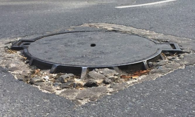 Top mẫu nắp gang hố ga được mua nhiều nhất tại Đà Nẵng