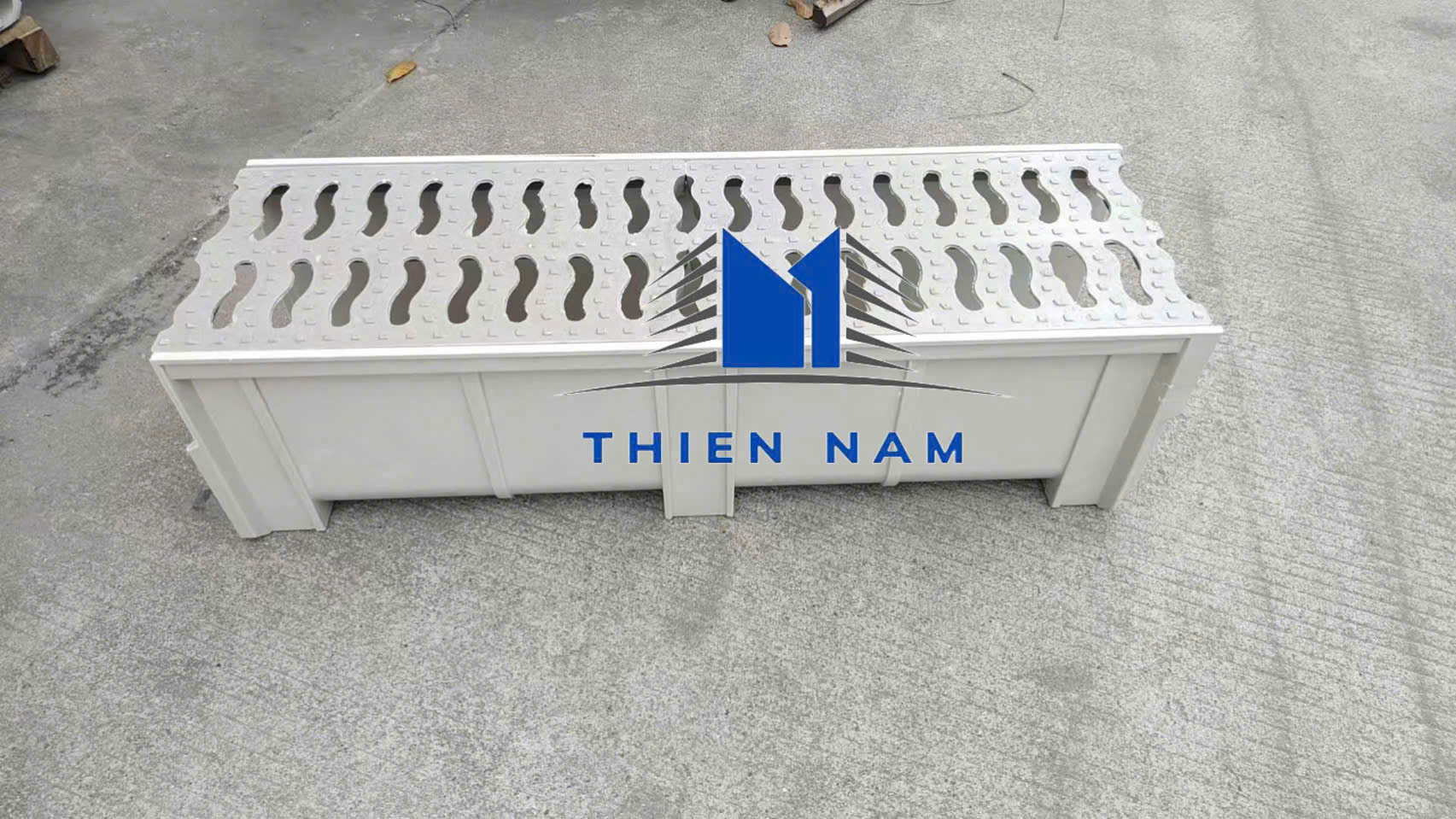 muong-nhựa chữ u